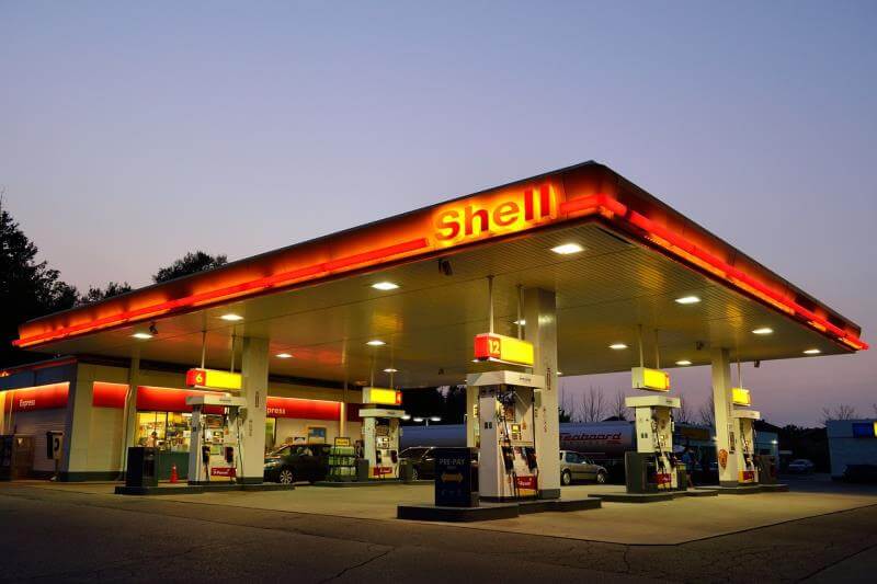 181petrol-station